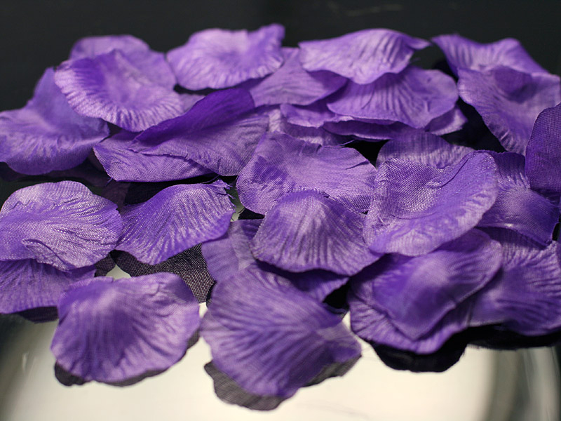 Rosenblüten klein Violett