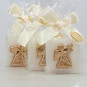 Seife mit goldenem Engerl